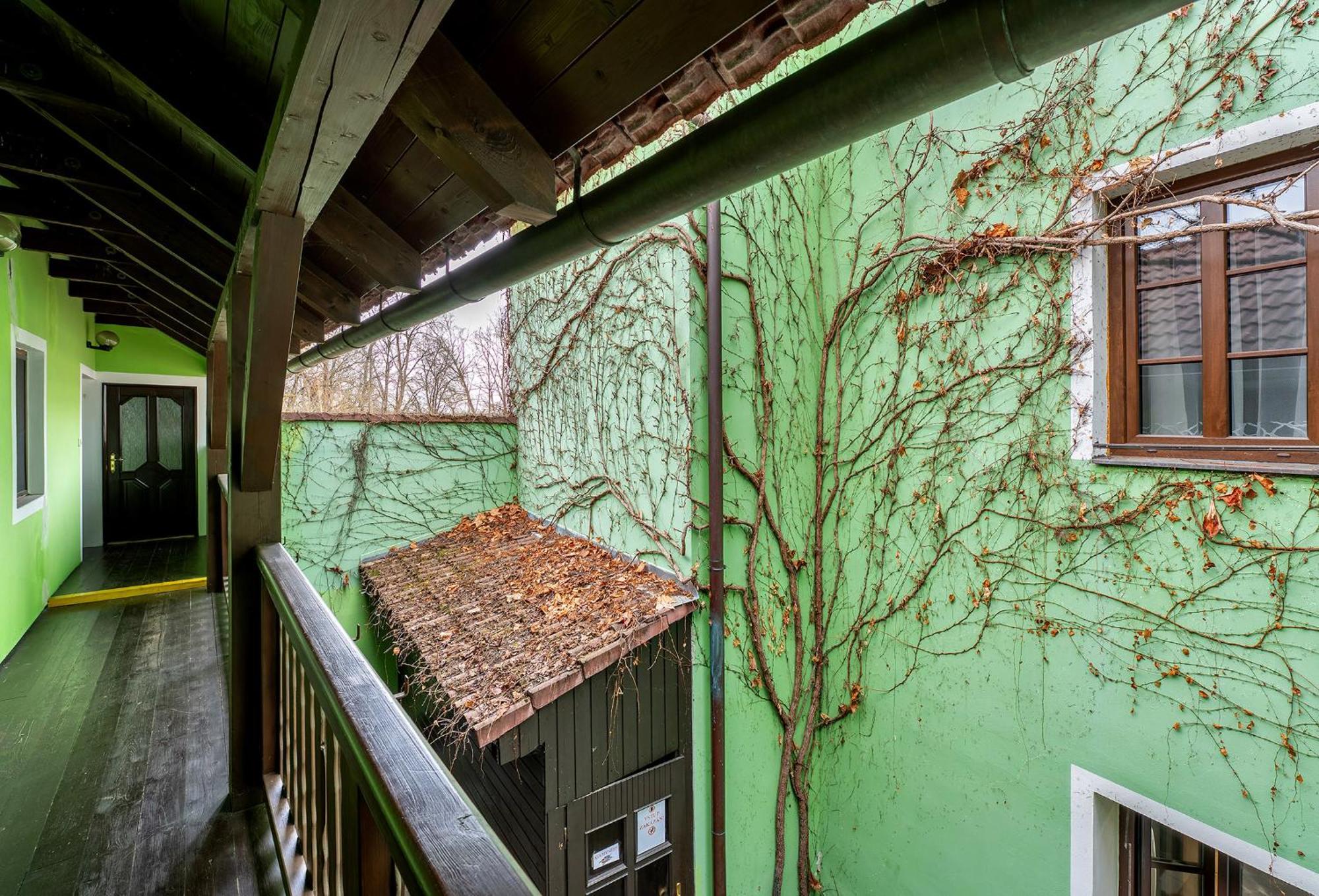 Hotel Myslivna Třeboň Exterior foto